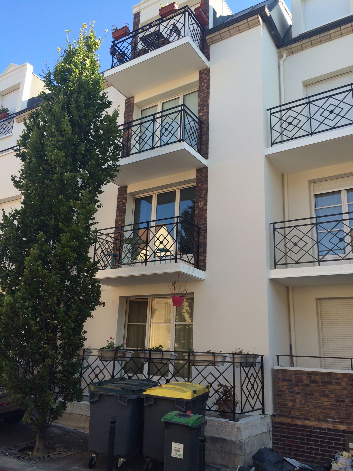 Ravalement de façade, Rungis